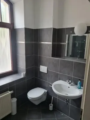 Ein Badezimmer in der Unterkunft Ausblick Freital 5