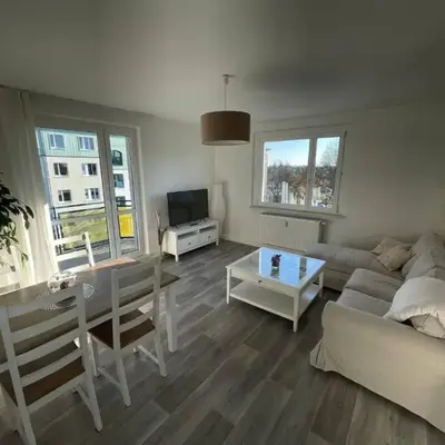 Charming 4-Person Apartment in Hoyerswerda City Center