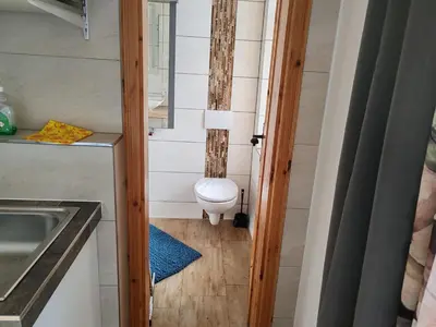Ein Badezimmer in der Unterkunft Elbe Quartier Meissen TOP MONTEURUNTERKÜNFTE Appartement 6