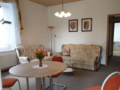 Ein Sitzbereich in der Unterkunft Villa Angelika