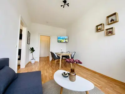 TV/Unterhaltungsangebot in der Unterkunft Large apartment in Pieschen
