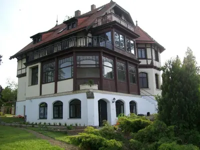 Ein Garten an der Unterkunft Villa Rockstroh Arabi-Ka