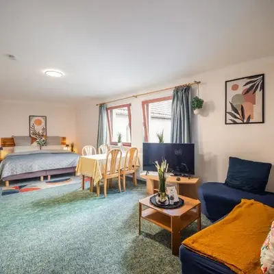 Großes Studio in Altstadt - Uni & Schloss zu Fuß erreichen