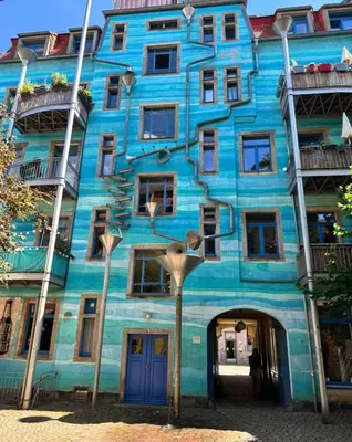 Das Gebäude in dem sich die Ferienwohnung befindet