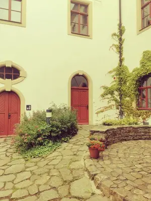 Das Gebäude in dem sich die Ferienwohnung befindet