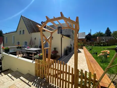 Ein Garten an der Unterkunft Ferienwohnung Fiss Dorfhain