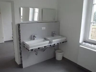 Ein Badezimmer in der Unterkunft Herberge Burg Hohnstein
