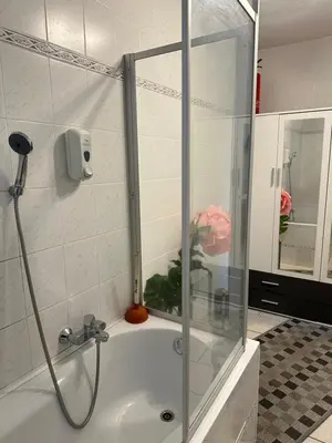 Ein Badezimmer in der Unterkunft Pension Jasmin B