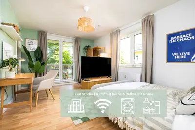 TV/Unterhaltungsangebot in der Unterkunft StayTime - Leaf Studio