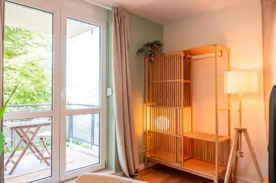 Ein Bett oder Betten in einem Zimmer der Unterkunft StayTime - Leaf Studio