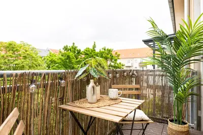 Ein Balkon oder eine Terrasse in der Unterkunft StayTime - Urban Base