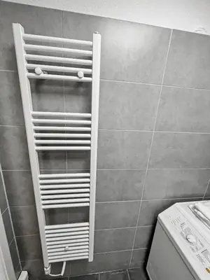 Ein Badezimmer in der Unterkunft StayTime - Almond Room