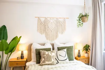 Ein Bett oder Betten in einem Zimmer der Unterkunft StayTime - Canopy Loft