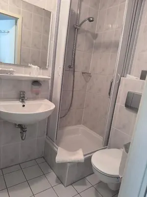 Ein Badezimmer in der Unterkunft Hotel Torgauer Brauhof