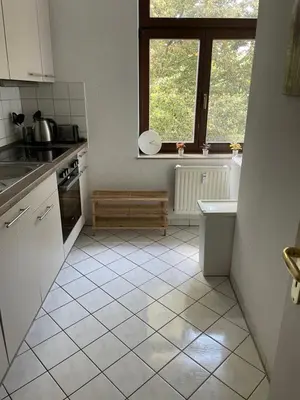 Küche/Küchenzeile in der Unterkunft Moderne Citynahe Wohnung mit Parkmöglichkeiten