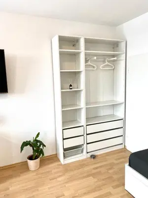 Grundriss der Unterkunft Modern, large 1-R apartment in a central location