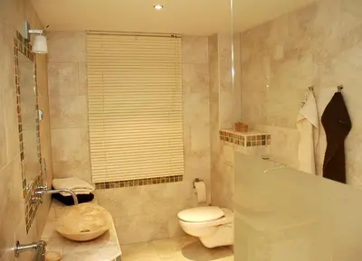 Ein Badezimmer in der Unterkunft Haus of Lords
