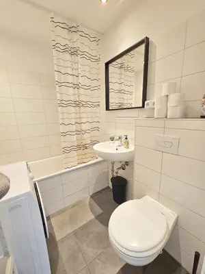 Ein Badezimmer in der Unterkunft AIKey Chemnitz 233
