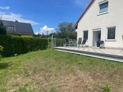 Ein Garten an der Unterkunft Eastside - Apartment WHG 02