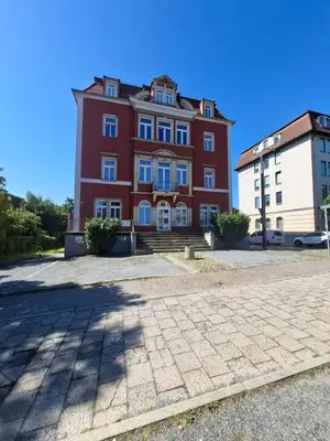 Das Gebäude in dem sich die Ferienwohnung befindet