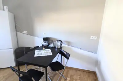 Küche/Küchenzeile in der Unterkunft L21-Apartment Ottendorf-Okrilla, 1 Zimmer, 3 Betten, Standardisierte Ausstattung, ideal für Reisende, Pendler, Familien