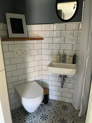 Ein Badezimmer in der Unterkunft Rosa,s Garten