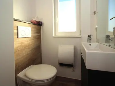 Ein Badezimmer in der Unterkunft Ferienhaus am Partwitzer See, Elsterheide