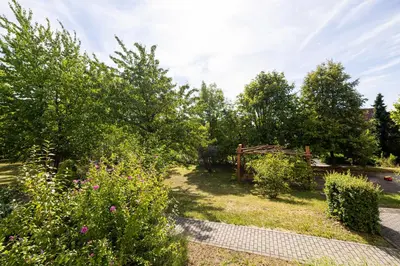 Ein Garten an der Unterkunft StayTime - Trio Loft
