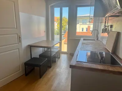 Küche/Küchenzeile in der Unterkunft großzügige Monteurwohnung für 6