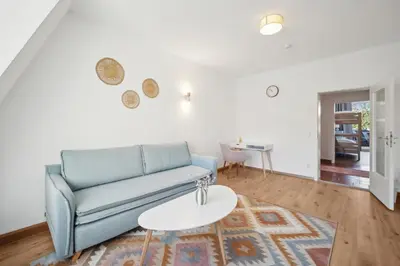 Ein Sitzbereich in der Unterkunft Großzügige Wohnung für Gruppen & Familien I Balkon