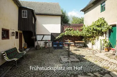 Das Gebäude in dem sich die Ferienwohnung befindet