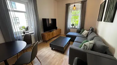 TV/Unterhaltungsangebot in der Unterkunft StayinDresden de Altbauperle mit Kingsize-Bett