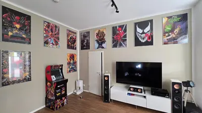 TV/Unterhaltungsangebot in der Unterkunft Kulturelles Businessapartment mit Balkon