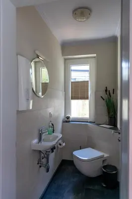 Ein Badezimmer in der Unterkunft Ferienhaus mit Pool im Seußlitzer Grund
