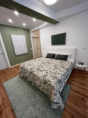 Ein Bett oder Betten in einem Zimmer der Unterkunft ANER 6 eleganter Loft mit Infrarotsauna in Dresden Weißer Hirsch