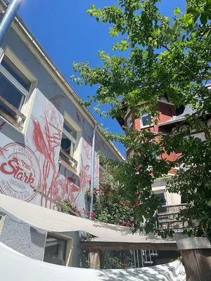 Das Gebäude in dem sich die Ferienwohnung befindet