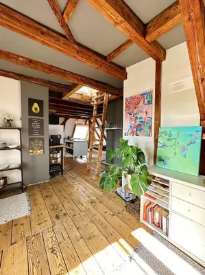 Ein Etagenbett oder Etagenbetten in einem Zimmer der Unterkunft Dornröschen-Loft