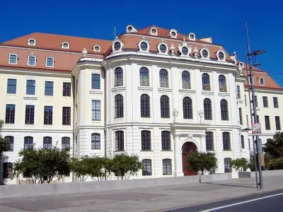 Grundriss der Unterkunft Apartment in Dresden with swimming pool