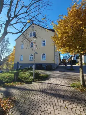 Das Gebäude in dem sich die Ferienwohnung befindet