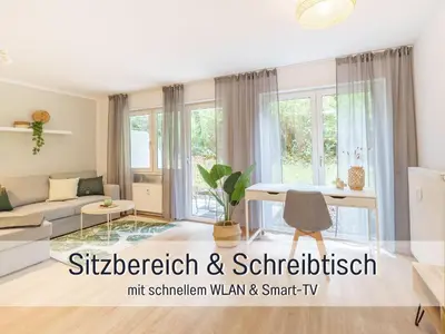 Ein Sitzbereich in der Unterkunft Benville BV13 - ruhige Lage & Tiefgarage - Balkon - WLAN - zentral gelegen