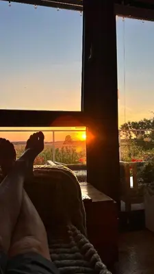 Blick auf den Sonnenuntergang/Sonnenaufgang von der Ferienwohnung aus oder aus der Nähe