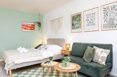 Ein Bett oder Betten in einem Zimmer der Unterkunft Luna Suite I TOP Lage I Terrace I Stellplatz