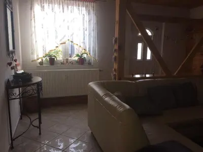 Ein Sitzbereich in der Unterkunft Ferienwohnung Mitko