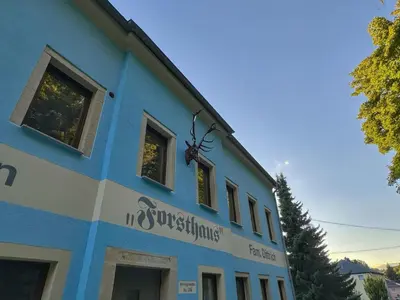 Das Gebäude in dem sich die Ferienwohnung befindet