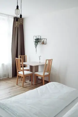 Ein Bett oder Betten in einem Zimmer der Unterkunft Zentrum, gemütlich, modern, 2P, WiFi