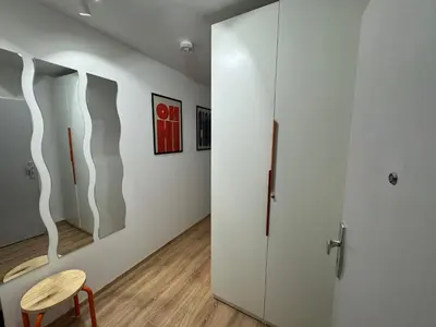 Grundriss der Unterkunft VibrantApt - Ruhig & Modern - 15 Min ins Zentrum - Uniklinik-Nähe - Privatparkplatz - Schnelles WLAN - Terrasse