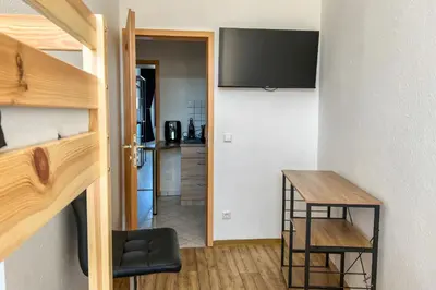 Küche/Küchenzeile in der Unterkunft Homely Apartments Burgblick Parkplatz Wlan Küche Zentral