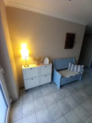 Ein Sitzbereich in der Unterkunft Ferienhaus Strandhaus Sonnenseite links, nur 100m vom Senftenberger See