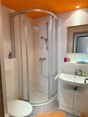 Ein Badezimmer in der Unterkunft Ferienwohnung am ElbeFreizeitland - Panoramablick - free parking