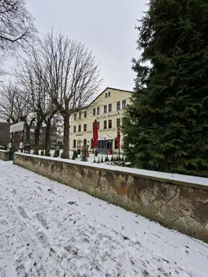 Hotel an der Rennbahn Kostenloses Parken im Winter